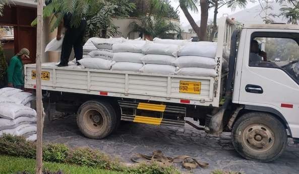 Aplicación de abono orgánico: foto 3